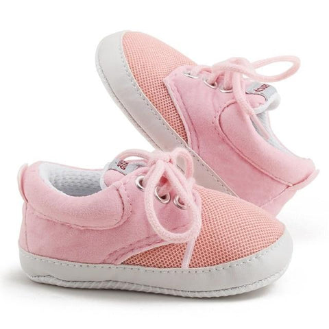 Image of Little Bumper Baby Shoes L / 0-6 Months / United States Printed Heart-Shaped Soft Shoes